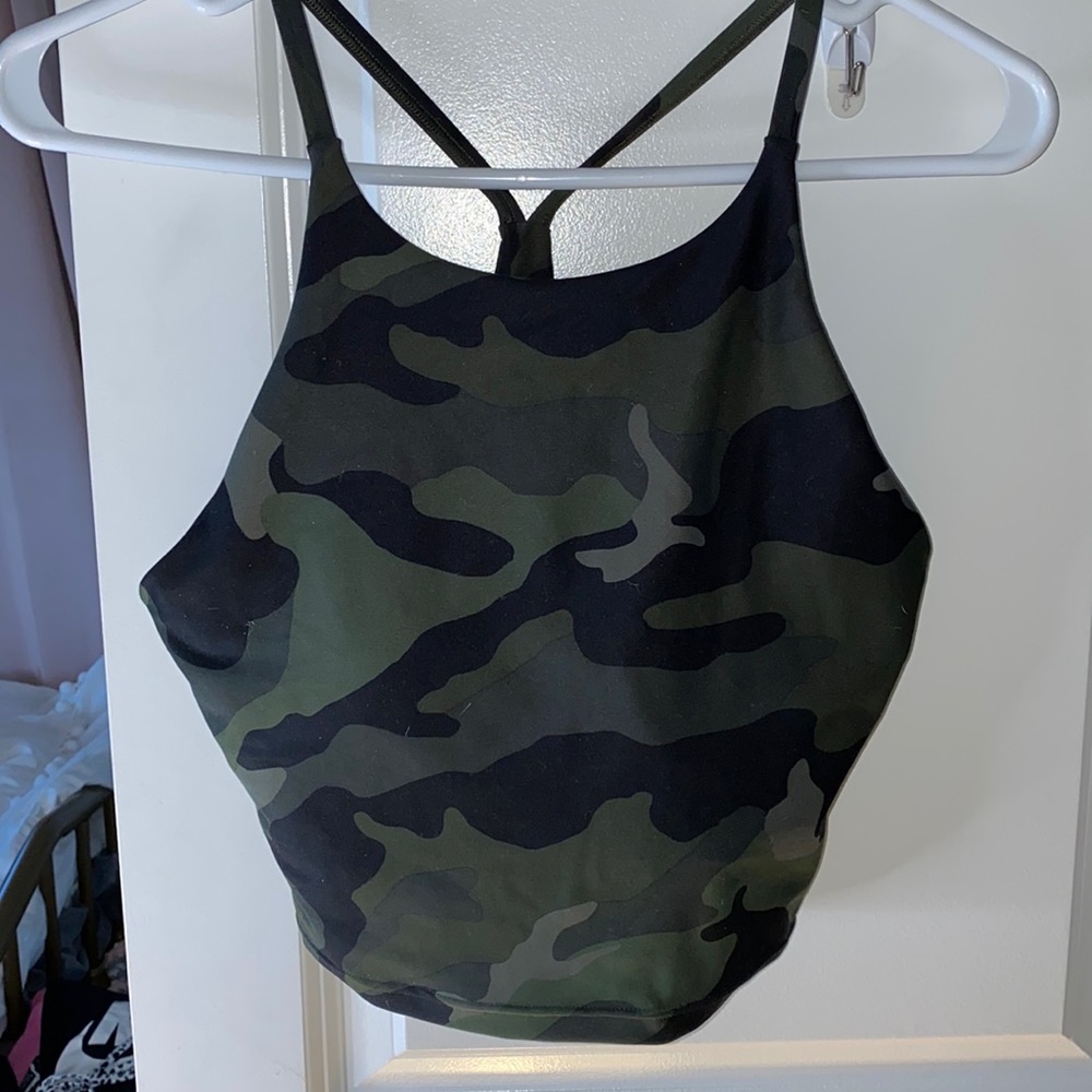 Old Navy Army pattern long sports bra/workout crop top. Size small. Worn once